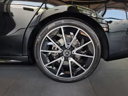 Photo 8 Mercedes CLA 200 AMG Line