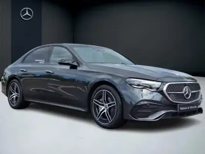 Photo 6 Mercedes Classe E  220 d 4MATIC AMG Line
