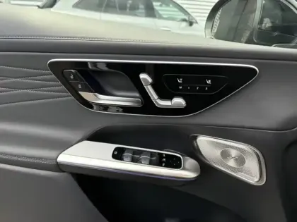 Photo 14 Mercedes GLC  220 d 4MATIC Coupé AMG Lin