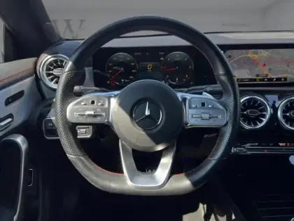 Photo 10 Mercedes CLA  200 d Coupé AMG Line
