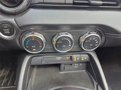 Photo 20 Mazda Mx-5 ST 2.0L SKYACTIV-G 184 CH
