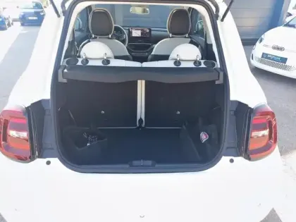 Photo 7 Fiat 500  e 118 ch La Prima