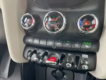 Photo 14 Mini Mini Cabrio Cooper 136ch Edition Premium Plus BVA7