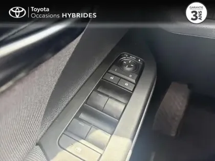 Photo 14 Toyota C-HR  1.8 Hybride 140ch Design NG23