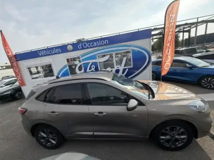 Photo 18 Ford Kuga  2.0 EcoBlue 150 ch mHEV ST-Line X