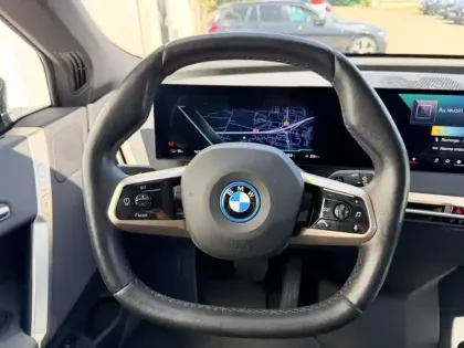 Photo 26 BMW Ix  xDrive40 326ch