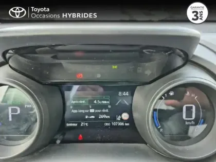 Photo 13 Toyota Yaris  Cross 116h Dynamic Business + Programme Beyond Zero Academy MY22