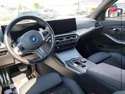 Photo 14 BMW Serie 3 Série 3 Touring 330eA xDrive 292ch M Sport