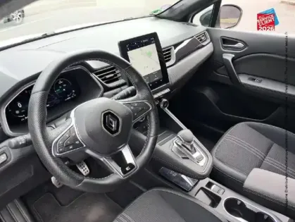 Photo 14 Renault Captur  1.6 E-Tech hybride 145 ch Engineered