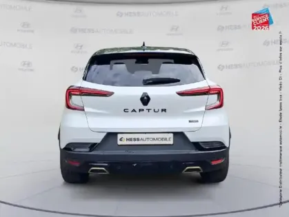 Photo 6 Renault Captur  1.6 E-Tech hybride 145 ch Engineered