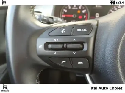 Photo 12 Kia Stonic  1.0 T-GDi 100ch Active