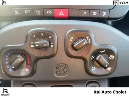 Photo 13 Fiat Panda  1.0 70ch BSG S&S