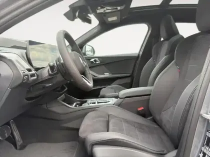 Photo 8 BMW Serie 1 Série 1 123 xDriveA 218ch M Sport DKG7