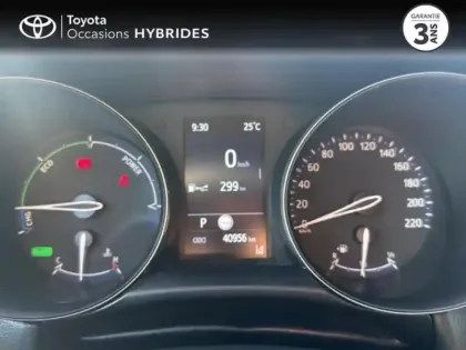 Photo 13 Toyota C-HR  1.8 Hybride 122ch Design E-CVT
