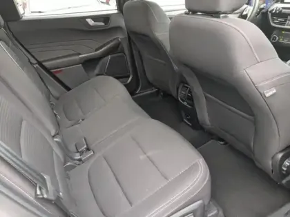 Photo 7 Ford Kuga  2.5 Duratec 190ch FHEV E85 Titanium BVA