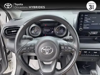 Photo 12 Toyota Yaris  116h Design 5p MC24