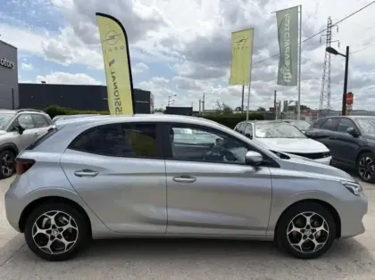 Photo 7 Mg Mg3  1.5 Hybrid+ 195ch Luxury