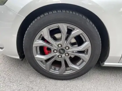 Photo 8 Ford Focus  1.0 Flexifuel mHEV 125ch ST-Line Style