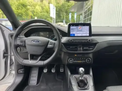 Photo 14 Ford Focus  1.0 Flexifuel mHEV 125ch ST-Line Style