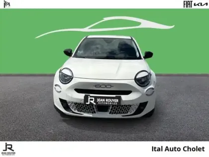 Photo 16 Fiat 600  1.2 Hybrid Turbo 145ch Icône eDCT6 Step 2