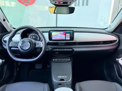 Photo 16 Fiat 600  e 156ch 54kWh La Prima (Certinergy 6100? déduit)
