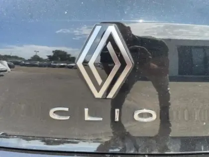 Photo 12 Renault Clio  1.5 Blue dCi 100ch Evolution - 24