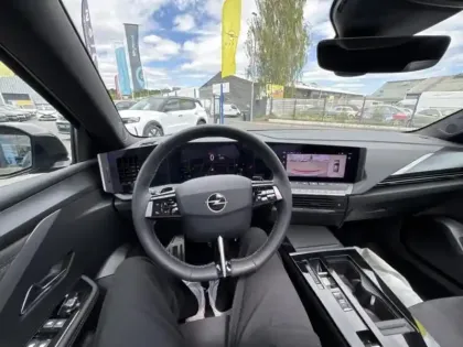Photo 9 Opel Astra  1.6 Turbo 225ch Hybrid GSe BVA8