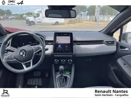 Photo 9 Renault Clio  1.6 E-Tech 145ch full hybrid Techno