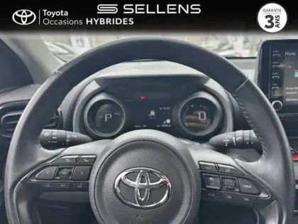 Photo 12 Toyota Yaris  116h Design 5p MY22