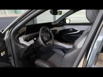 Photo 7 Peugeot 3008  1.2 Hybrid 136ch Allure e-DCS6