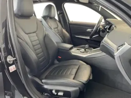 Photo 8 BMW Serie 3 Série 3 330eA xDrive 292ch M Sport