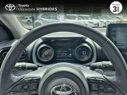 Photo 12 Toyota Yaris  116h Design 5p MY22