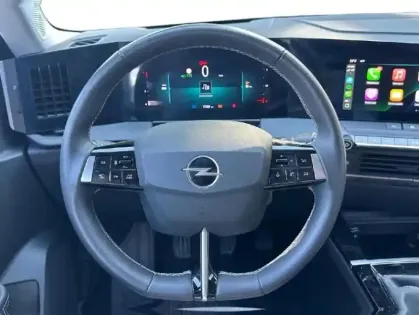 Photo 11 Opel Astra  1.2 Turbo 130ch  Elegance