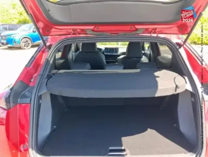Photo 13 Peugeot 2008  e- 136ch GT