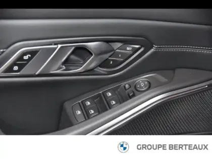 Photo 10 BMW Serie 3 Série 3 330eA 292ch M Sport