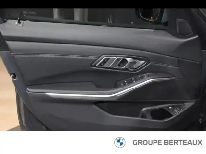 Photo 9 BMW Serie 3 Série 3 330eA 292ch M Sport