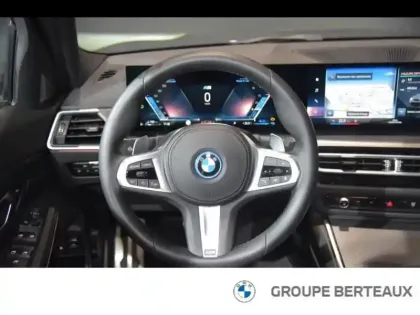 Photo 14 BMW Serie 3 Série 3 330eA 292ch M Sport