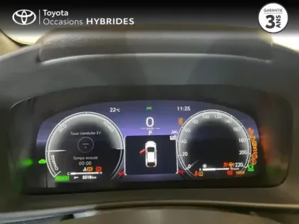 Photo 13 Toyota C-HR  1.8 Hybride 140ch Design MY25