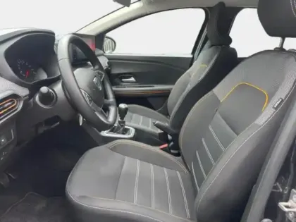 Photo 13 Dacia Sandero  1.0 TCe 90ch Stepway Confort -22
