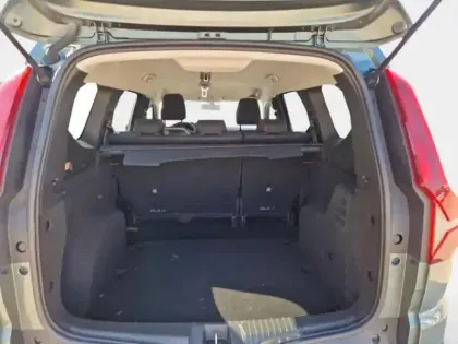 Photo 8 Dacia Jogger  1.0 TCe 110ch Extreme+ 5 places