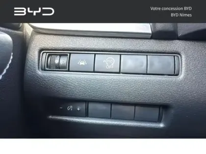 Photo 17 Nissan Qashqai  1.3 Mild Hybrid 140ch N-Connecta