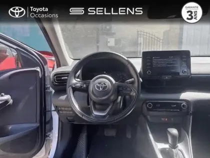 Photo 8 Toyota Yaris  116h Dynamic 5p MC24