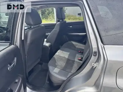 Photo 9 Suzuki Vitara  1.5 Dualjet Hybrid 115ch Style Auto Allgrip