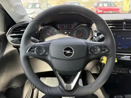 Photo 14 Opel Corsa  1.2 Turbo Hybrid 100ch Edition e-BVA6