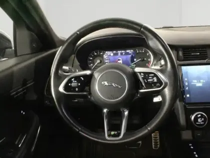 Photo 10 Jaguar E-Pace  P300e PHEV R-Dynamic SE BVA AWD