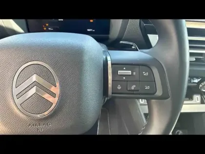 Photo 14 Citroën C4  1.2 Hybride 136ch S&S MAX Automatique