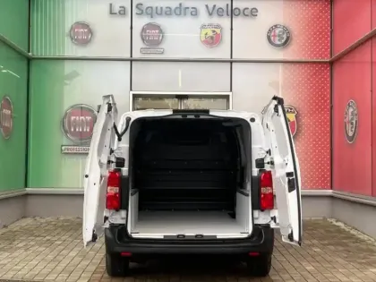 Photo 7 Fiat Scudo  Fg M 1.5 Diesel 120ch Pack Premium Connect