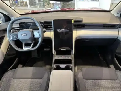 Photo 14 Ford Explorer  170ch Standard Range 52kWh RWD