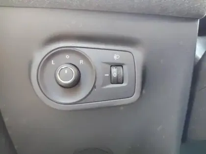 Photo 13 Mg ZS  1.5 Hybrid+ 197ch Comfort