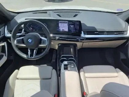 Photo 13 BMW X1  xDrive30e 326ch M Sport